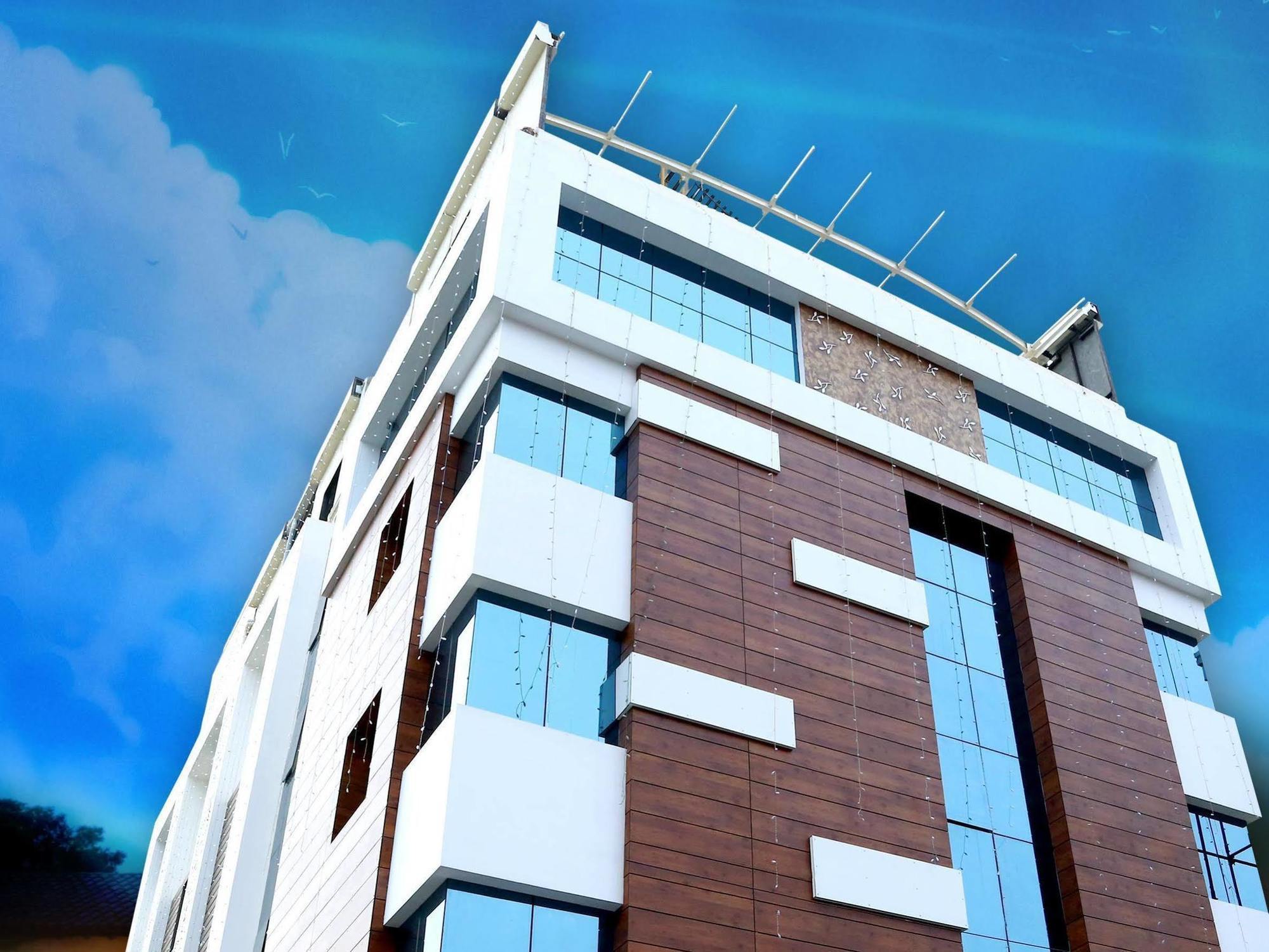 Hotel The Fortune Coimbatore Bagian luar foto